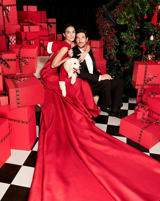 Por qué la vestimenta para Navidad se asocia con el color rojo – Elba  Quintero